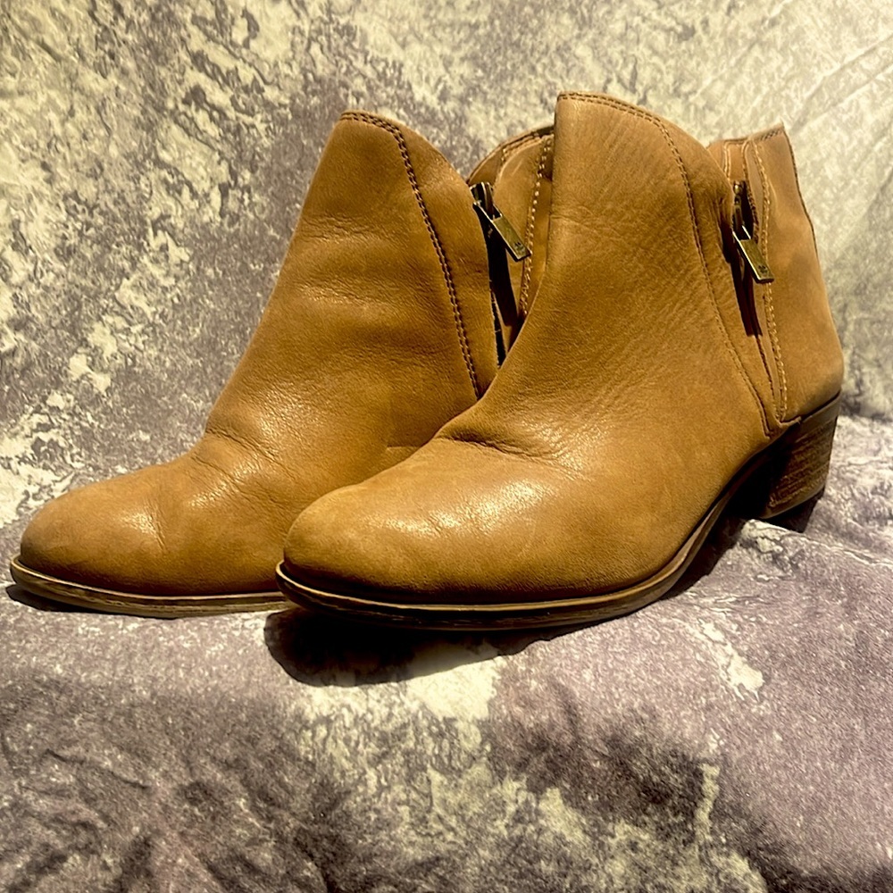 Gently used, LUCKY BRAND booties. Cute and great with any outfit, any season.